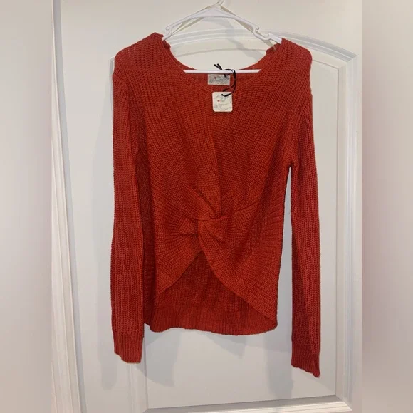 Sweater - Picture 2 of 2